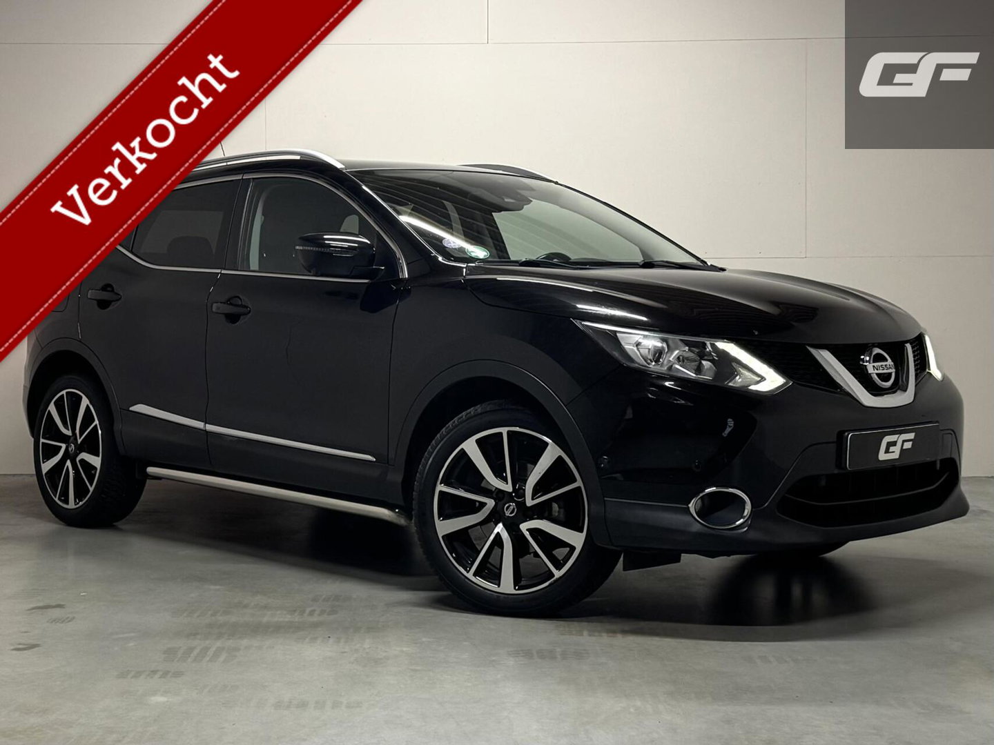 Nissan QASHQAI 1.6 Pano Camera Leer Trekh. Stoelv. NAP