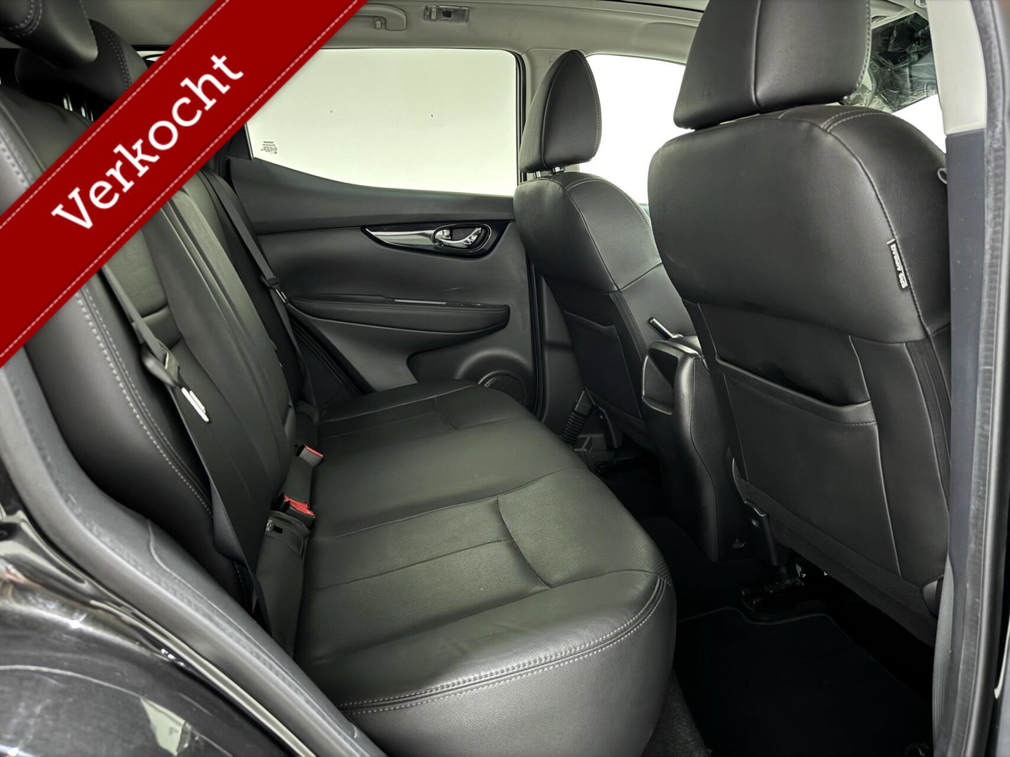 Nissan QASHQAI 1.6 Pano Camera Leer Trekh. Stoelv. NAP