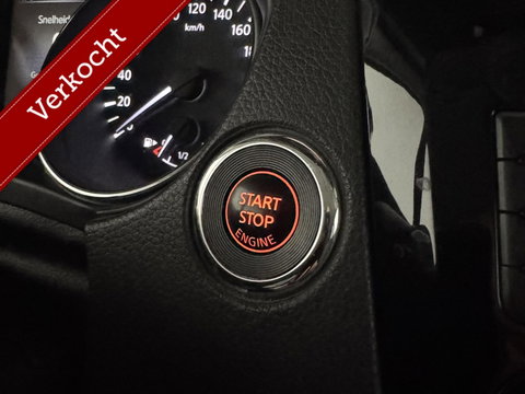 Nissan QASHQAI 1.6 Pano Camera Leer Trekh. Stoelv. NAP