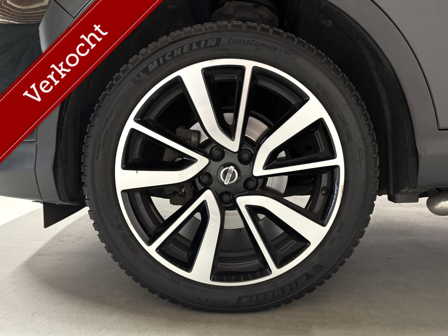 Nissan QASHQAI 1.6 Pano Camera Leer Trekh. Stoelv. NAP