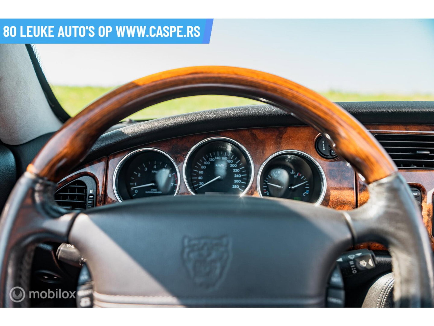 Jaguar XKR 4.2 V8 Convertible