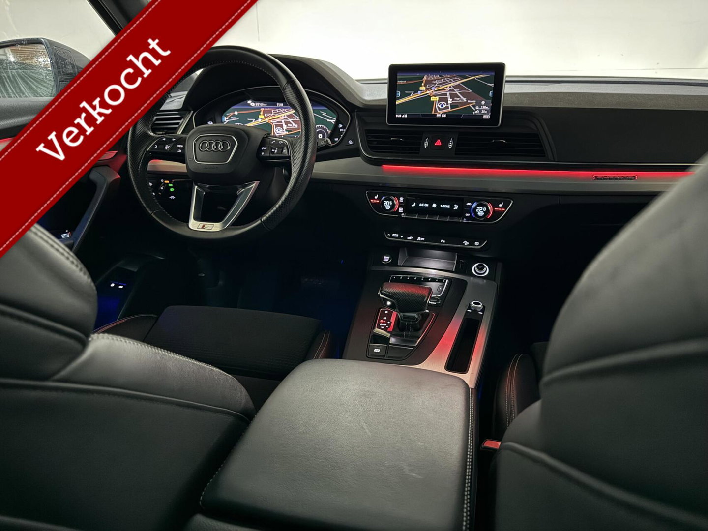 Audi Q5 50 TFSIe Quattro Black Edition S-Line Pano Sfeer Camera