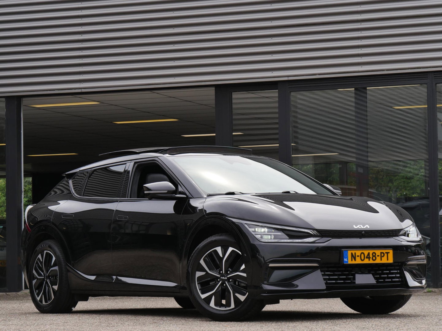 Kia Ev6 77kWH GT-LINE/ SCHUIFDAK/ TREKHAAK/ 360° CAMERA/ HEAD-UP/ SOH 100%