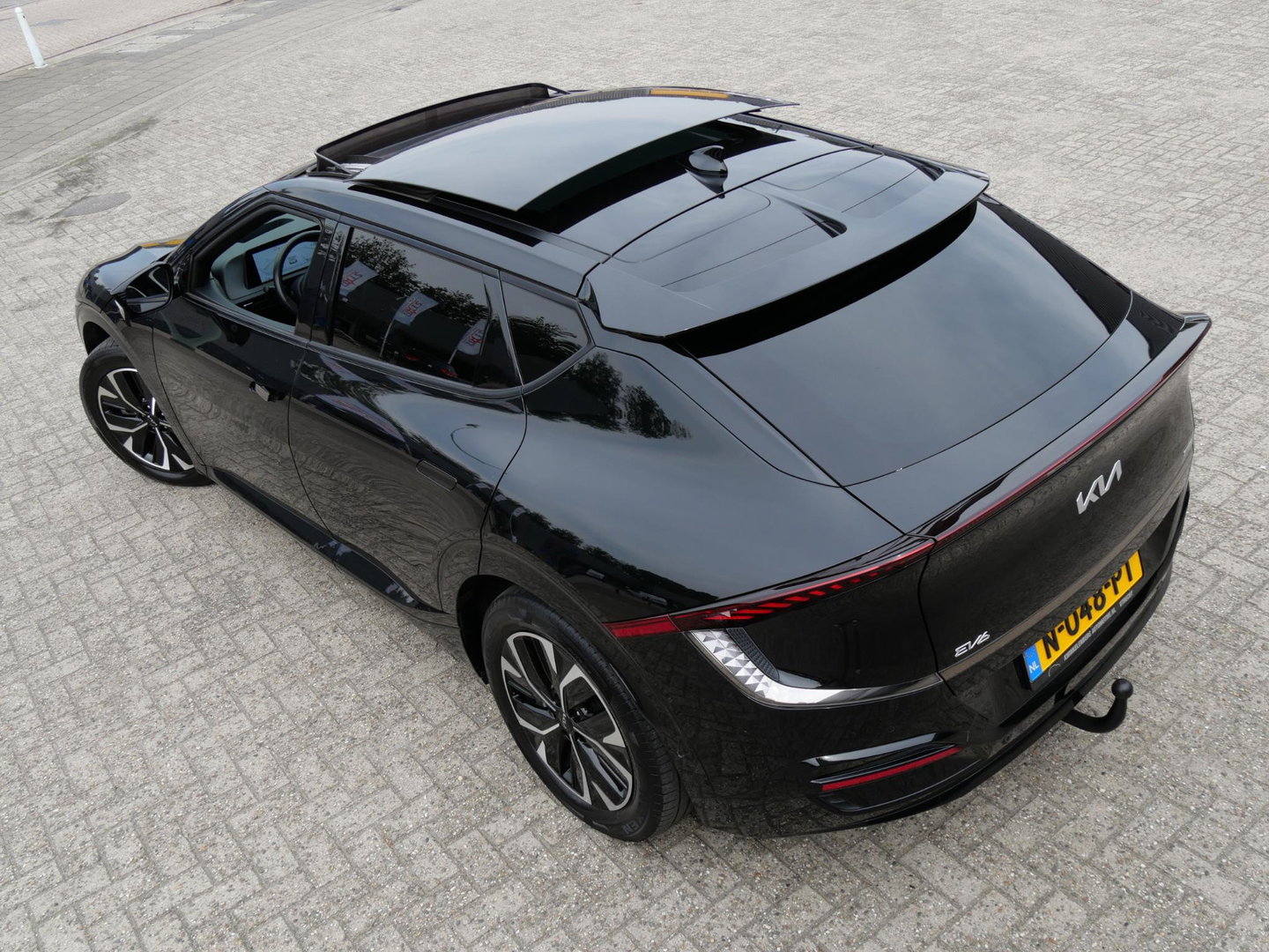 Kia Ev6 77kWH GT-LINE/ SCHUIFDAK/ TREKHAAK/ 360° CAMERA/ HEAD-UP/ SOH 100%