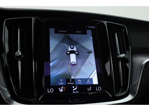 Volvo V60 2.0 B3 Business Pro | Pano-dak | Trekhaak | 360 camera | Prijs rijklaar | Adap. Cruise | Dodehoek (Blis) |