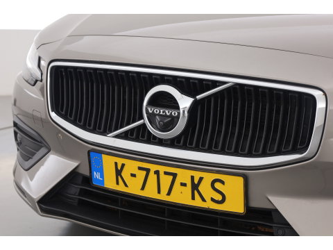 Volvo V60 2.0 B3 Business Pro | Pano-dak | Trekhaak | 360 camera | Prijs rijklaar | Adap. Cruise | Dodehoek (Blis) |