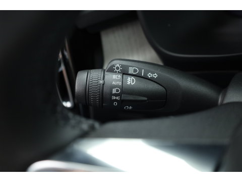 Volvo XC40 1.5 T3 Inscription | Pano-dak | Leer | Harman/ Kardon Audio | Camera | Adap. Cruise control |
