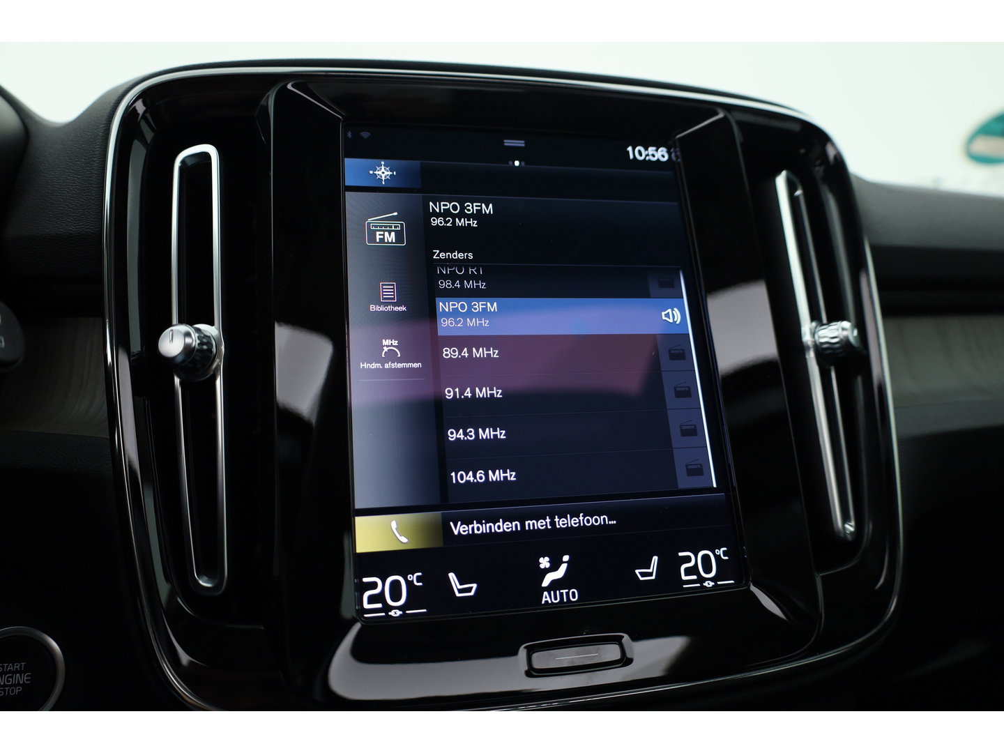 Volvo XC40 1.5 T3 Inscription | Pano-dak | Leer | Harman/ Kardon Audio | Camera | Adap. Cruise control |