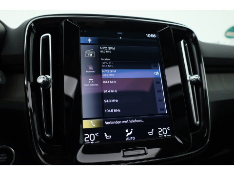 Volvo XC40 1.5 T3 Inscription | Pano-dak | Leer | Harman/ Kardon Audio | Camera | Adap. Cruise control |