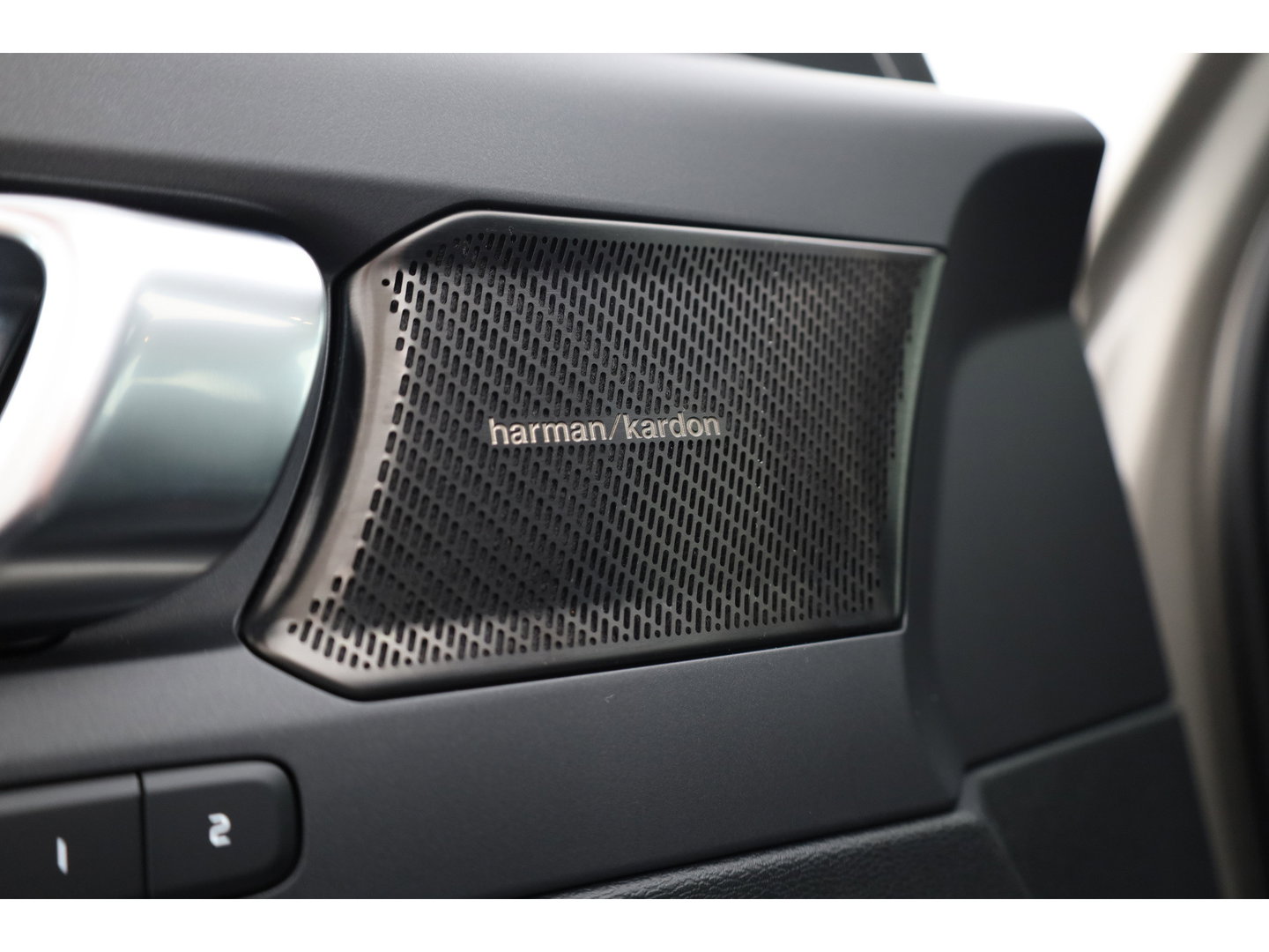 Volvo XC40 1.5 T3 Inscription | Pano-dak | Leer | Harman/ Kardon Audio | Camera | Adap. Cruise control |