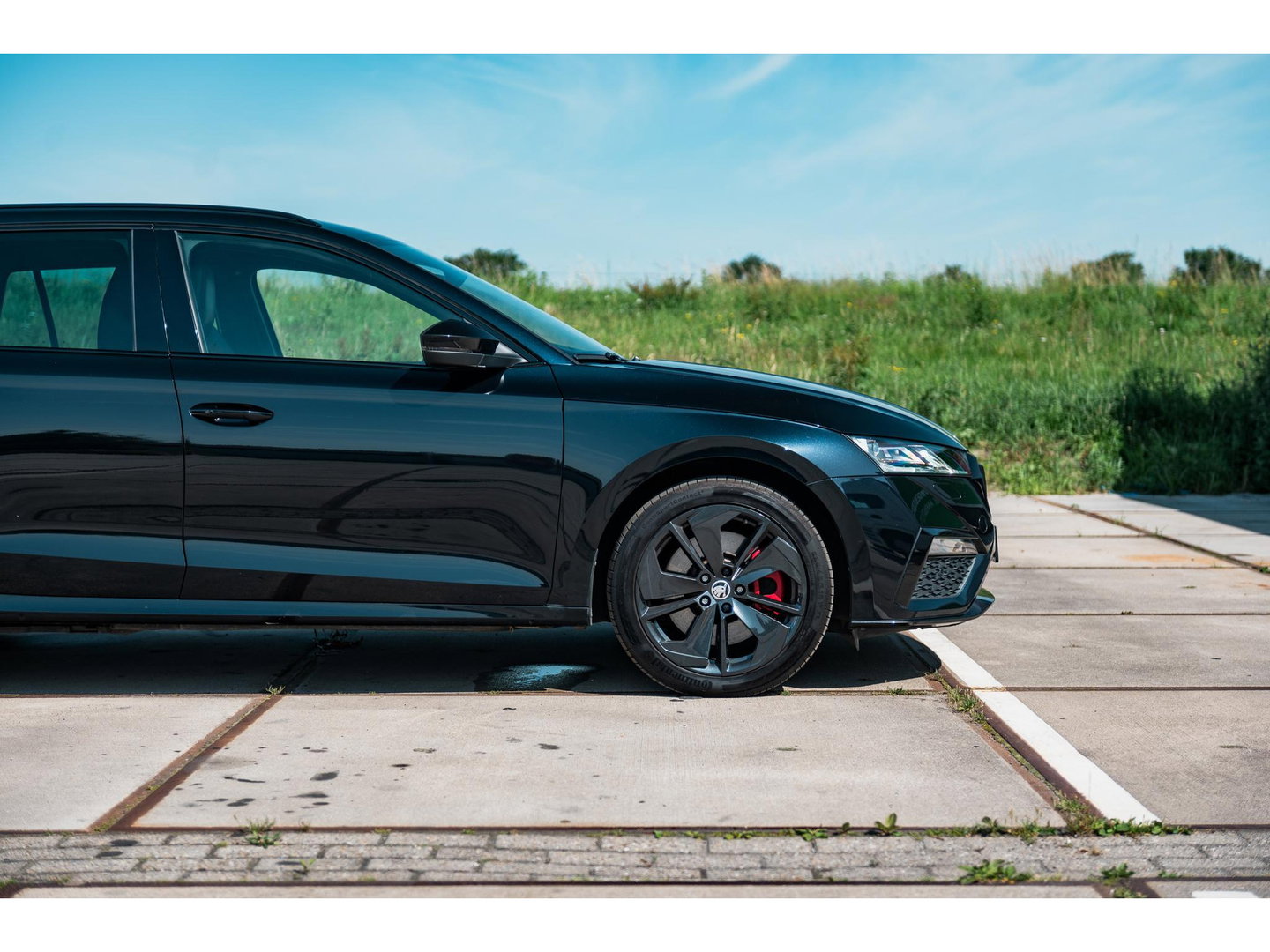 Škoda Octavia Combi 1.4 TSI RS iV | PANO | ALCANTARA SPORT COMFORT STOELEN