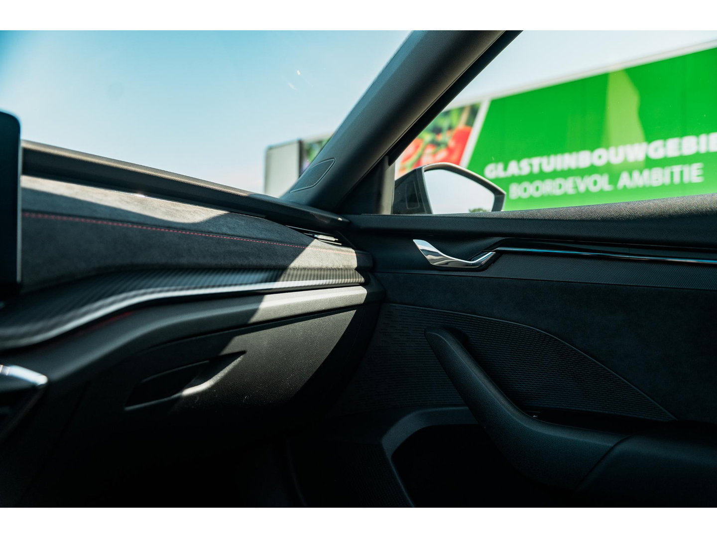 Škoda Octavia Combi 1.4 TSI RS iV | PANO | ALCANTARA SPORT COMFORT STOELEN