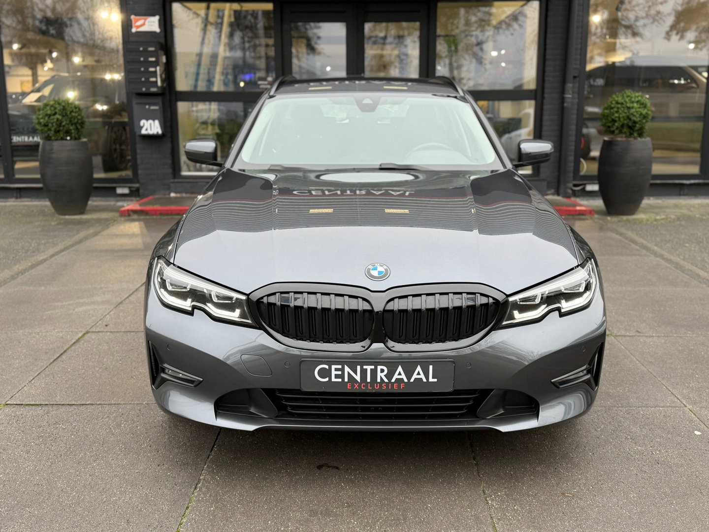 BMW 3 Serie Touring 318i Business|Carplay|Pdc|Cruise Control|Virtual Cockpit|NL-Auto|156PK