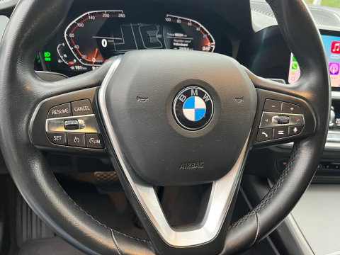 BMW 3 Serie Touring 318i Business|Carplay|Pdc|Cruise Control|Virtual Cockpit|NL-Auto|156PK