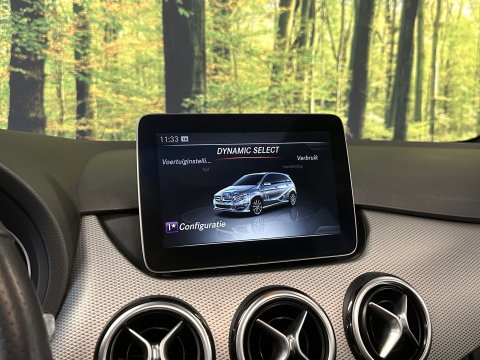 Mercedes-Benz B-Klasse 180 Prestige | Panoramadak | Cruise Control | Parkeersensoren | Stoelverwarming | LED | Isofix |
