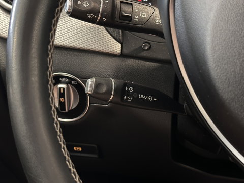 Mercedes-Benz B-Klasse 180 Prestige | Panoramadak | Cruise Control | Parkeersensoren | Stoelverwarming | LED | Isofix |