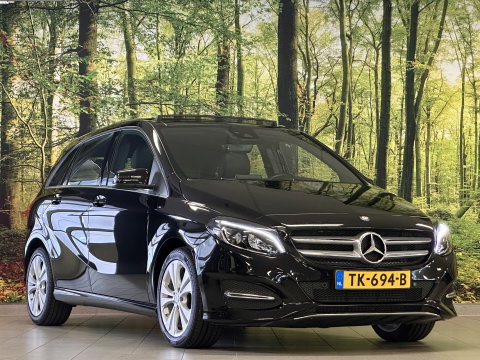 Mercedes-Benz B-Klasse 180 Prestige | Panoramadak | Cruise Control | Parkeersensoren | Stoelverwarming | LED | Isofix |