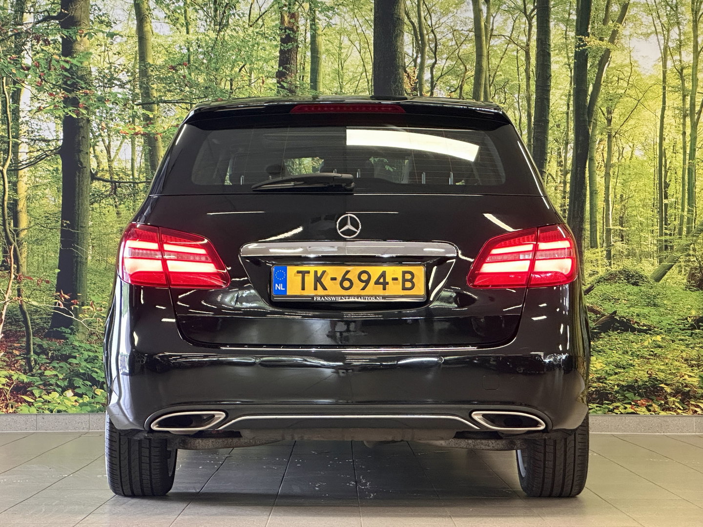 Mercedes-Benz B-Klasse 180 Prestige | Panoramadak | Cruise Control | Parkeersensoren | Stoelverwarming | LED | Isofix |