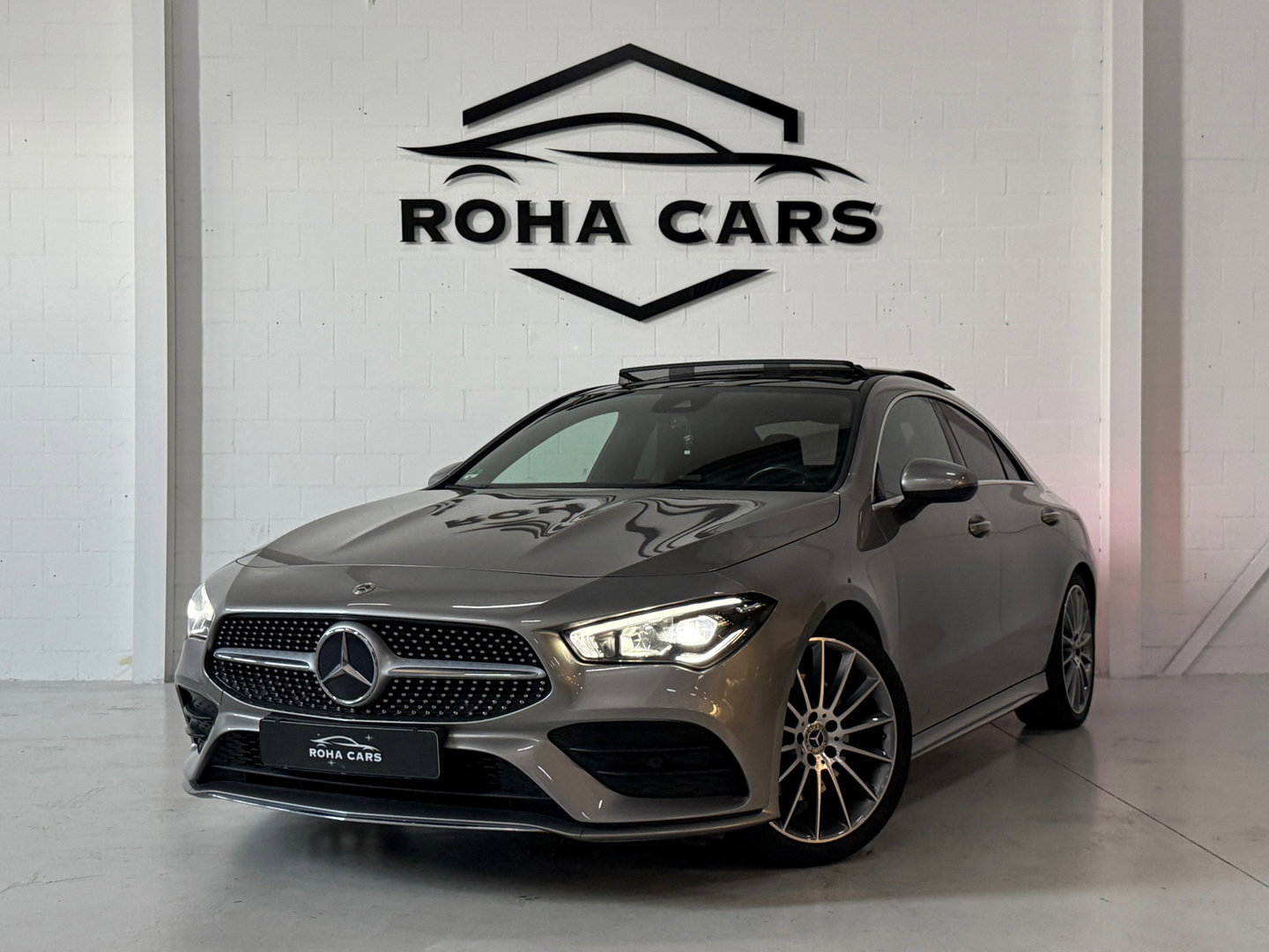 Mercedes-Benz CLA-Klasse 200 AMG *Pano*Trekhaak-elek*Cam