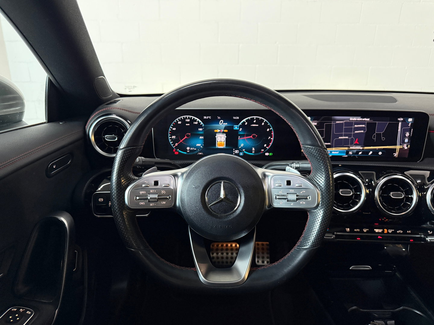 Mercedes-Benz CLA-Klasse 200 AMG *Pano*Trekhaak-elek*Cam
