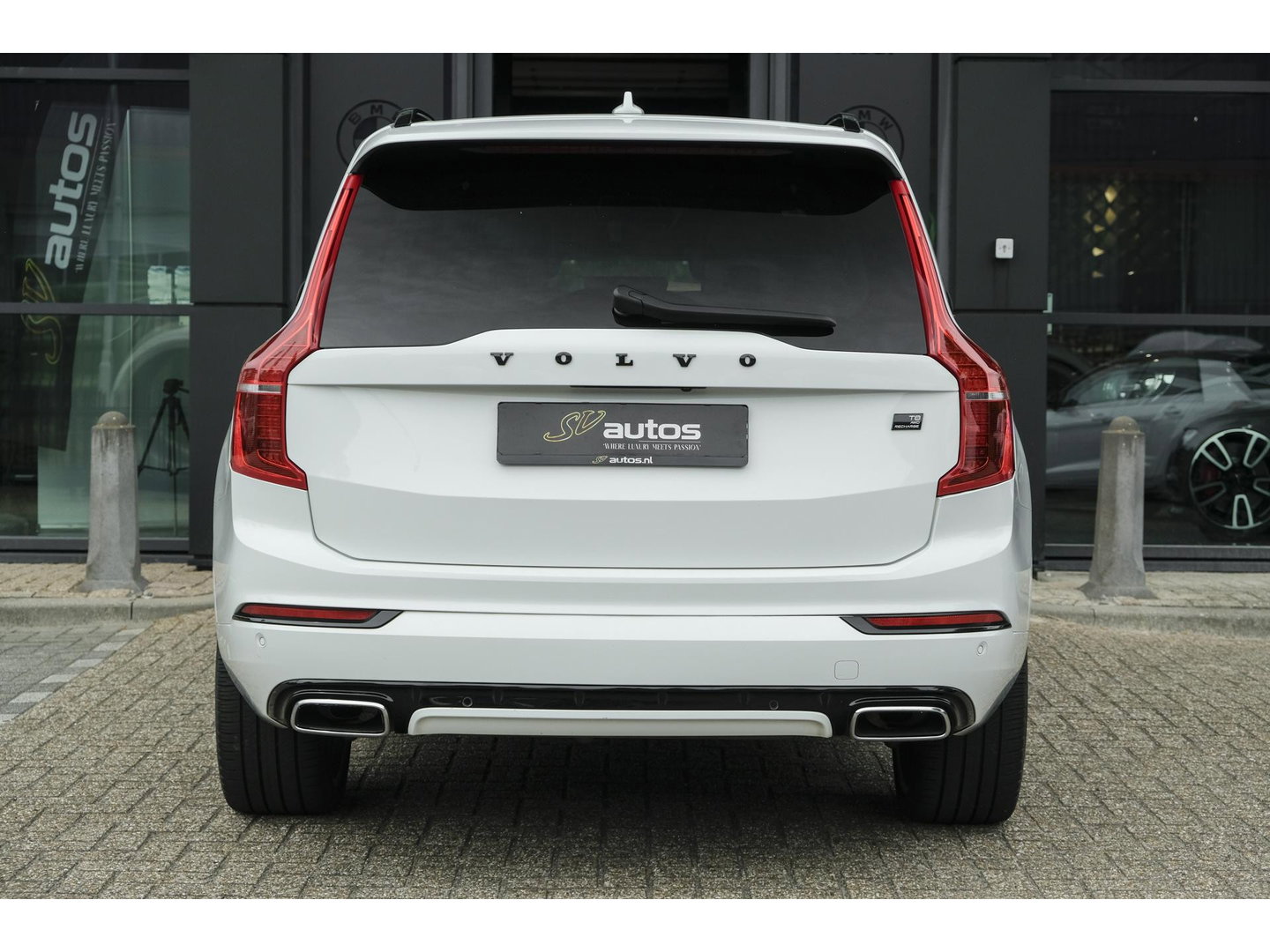 Volvo XC90 2.0 T8 390pk R-design Recharge 7-persoons Leder Navigatie Carplay Full led 22" LMV