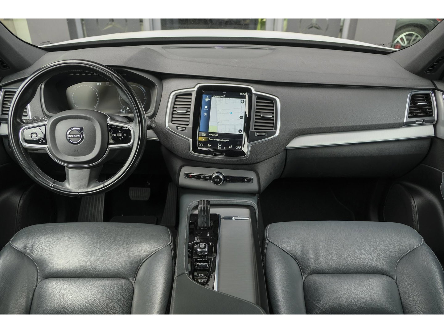 Volvo XC90 2.0 T8 390pk R-design Recharge 7-persoons Leder Navigatie Carplay Full led 22" LMV