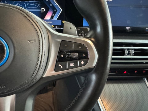 BMW 3 Serie Touring 330e M Sport HuD|Keyless|Sfeer|Camera