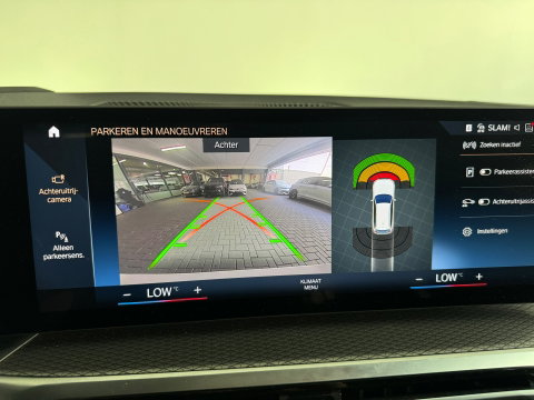 BMW 3 Serie Touring 330e M Sport HuD|Keyless|Sfeer|Camera
