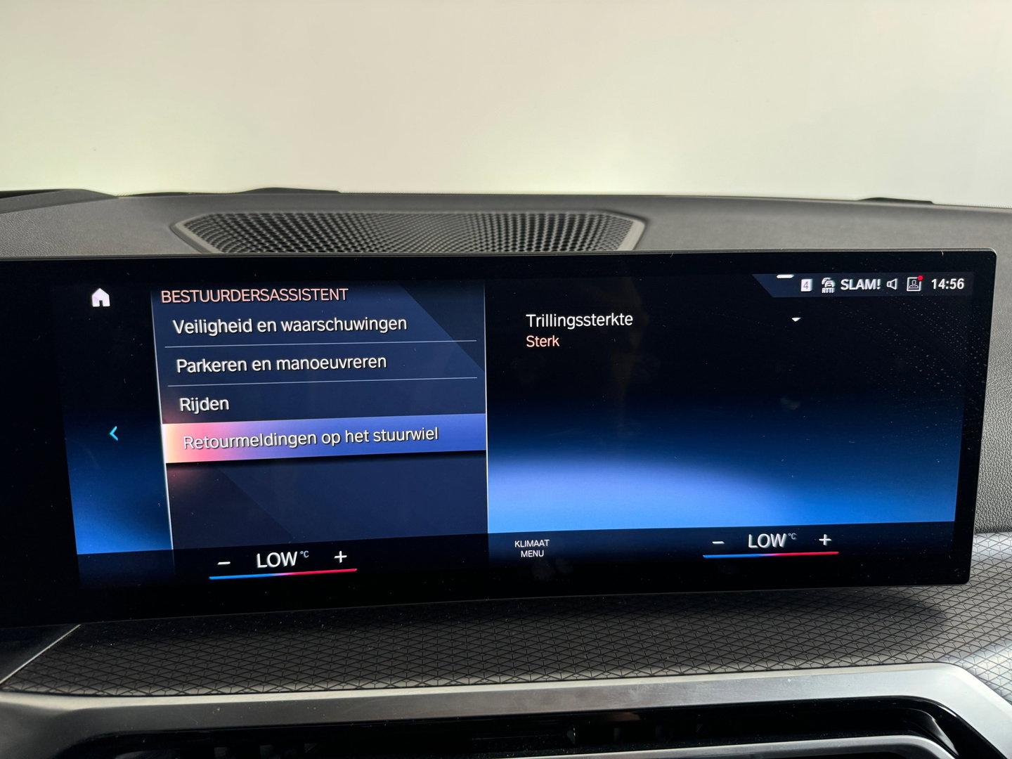BMW 3 Serie Touring 330e M Sport HuD|Keyless|Sfeer|Camera