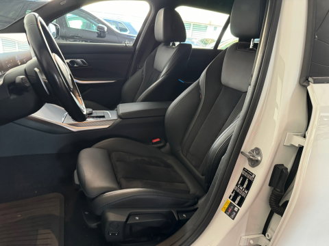 BMW 3 Serie Touring 330e M Sport HuD|Keyless|Sfeer|Camera