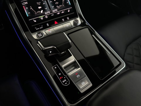 Audi Q8 55 TFSI e quattro S Line Pano|B&O|RS Seat|Trekhaak