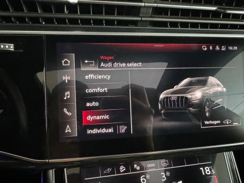 Audi Q8 55 TFSI e quattro S Line Pano|B&O|RS Seat|Trekhaak