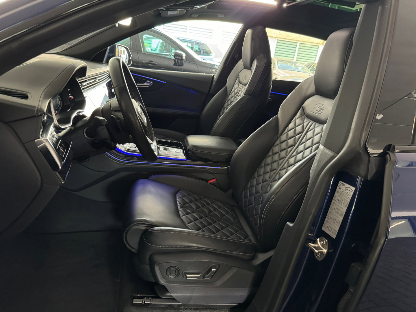 Audi Q8 55 TFSI e quattro S Line Pano|B&O|RS Seat|Trekhaak