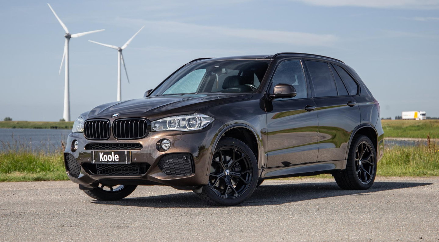BMW X5 xDrive35i High Executive M PAKKET / SOFT CLOSE / STOELVERWARMING / BRUIN LEER / PRACHTIG !!