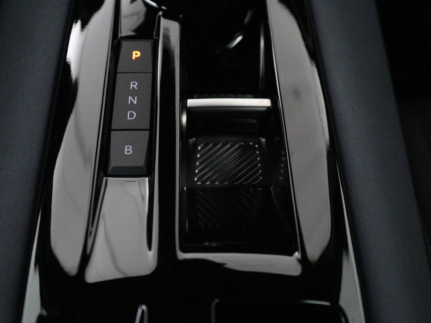 Alfa Romeo Junior Elettrica 54 kWh
