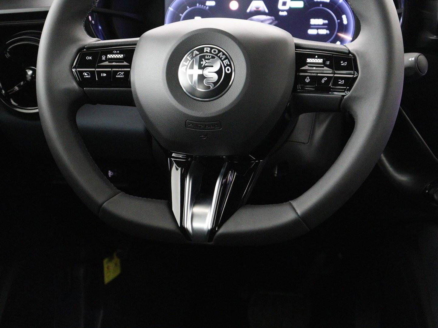Alfa Romeo Junior Elettrica 54 kWh