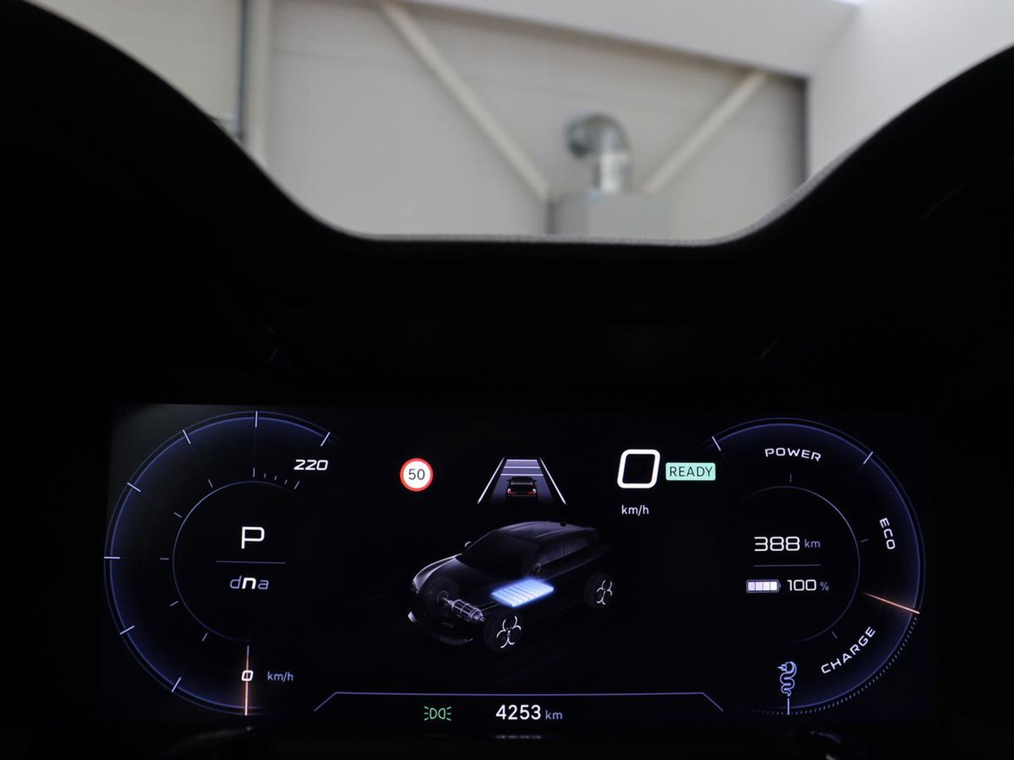 Alfa Romeo Junior Elettrica 54 kWh