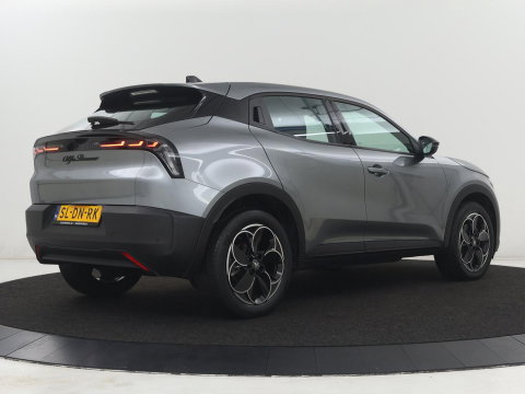 Alfa Romeo Junior Elettrica 54 kWh