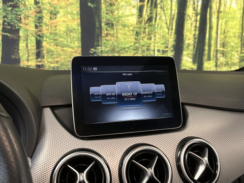 Mercedes-Benz B-Klasse 180 Prestige | Panoramadak | Cruise Control | Parkeersensoren | Stoelverwarming | LED | Isofix |