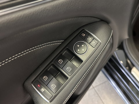 Mercedes-Benz B-Klasse 180 Prestige | Panoramadak | Cruise Control | Parkeersensoren | Stoelverwarming | LED | Isofix |