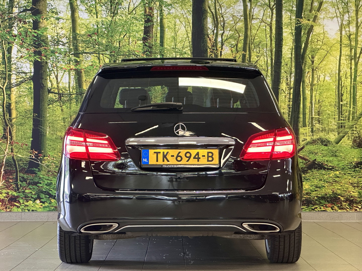 Mercedes-Benz B-Klasse 180 Prestige | Panoramadak | Cruise Control | Parkeersensoren | Stoelverwarming | LED | Isofix |