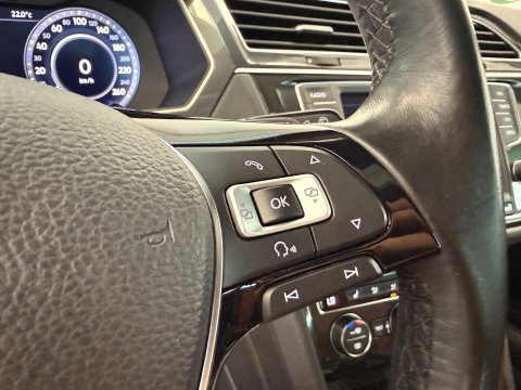 Volkswagen Tiguan 2.0 TSI 4Motion Highline 360 Camera Virtual Cockpit Memory Pano Leder
