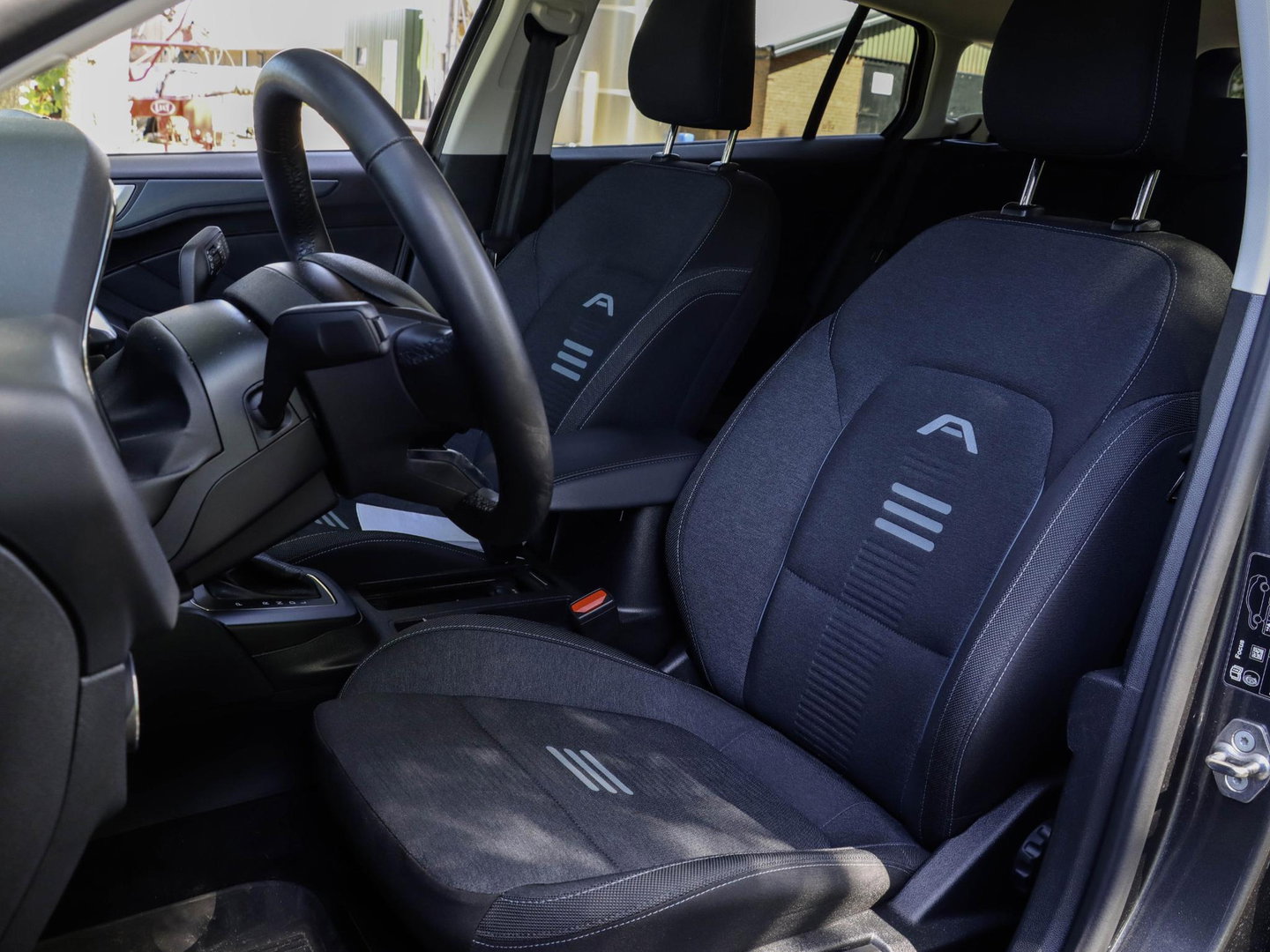 Ford Focus Active 1.0 EcoBoost Hybrid Titanium Style Automaat
