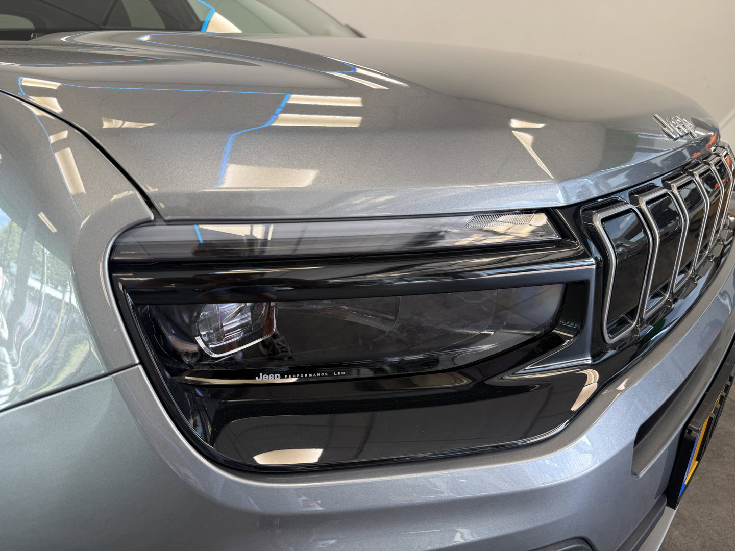 Jeep Avenger Altitude 54 kWh SOH 97% Navi PDC ACC Carplay/Android Auto 24 Maanden garantie* (Vraag naar de voorwaarden)