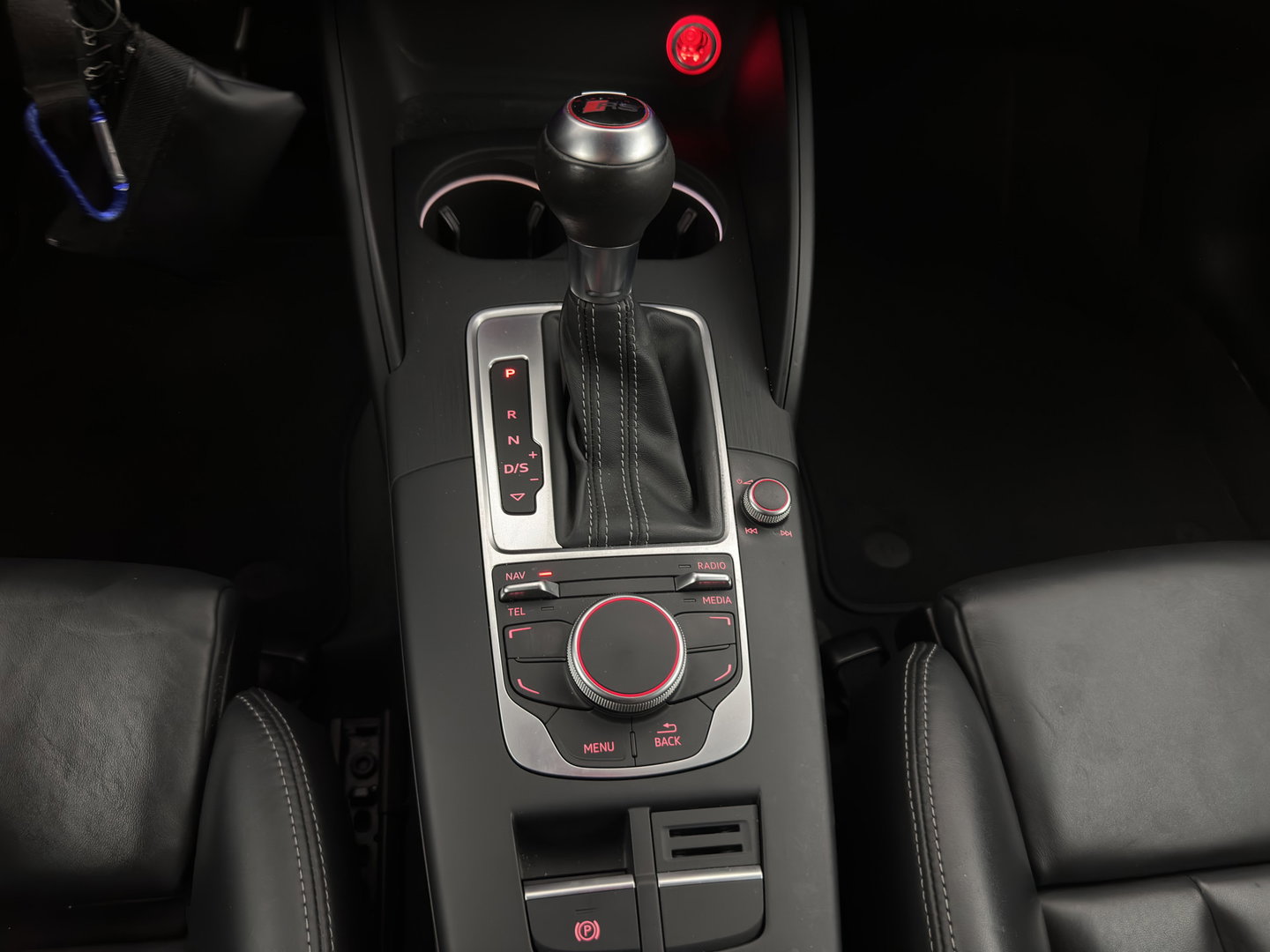 Audi RS3 Sportback 2.5 TFSI quattro Pro Line Plus (INCL.BTW) Aut. *MILLTEK-EXHAUST | ADAPTIVE-CRUISE | HEATED-SPORTSEATS | BANG&OLUFSEN | LEATHER | FULL-LED | NAVI-FULLMAP | PRIVACY-GLASS | SHIFTPADDLES | ECC | PDC | 19''ALU*