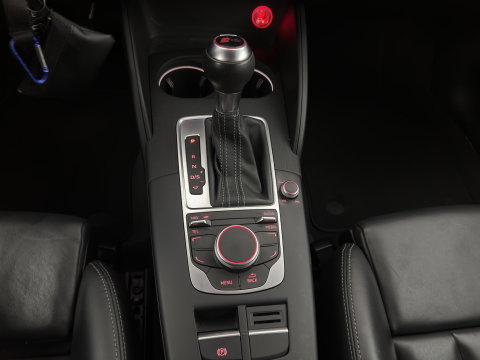 Audi RS3 Sportback 2.5 TFSI quattro Pro Line Plus (INCL.BTW) Aut. *MILLTEK-EXHAUST | ADAPTIVE-CRUISE | HEATED-SPORTSEATS | BANG&OLUFSEN | LEATHER | FULL-LED | NAVI-FULLMAP | PRIVACY-GLASS | SHIFTPADDLES | ECC | PDC | 19''ALU*