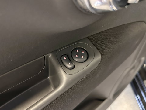 Fiat 500C 0.9 TwinAir Turbo Lounge | Origineel Nederlands | Blue & Me | 16'' Lichtmetaal | Elektrische Spiegels | Radio | Open rijden |