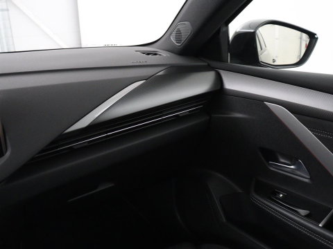Opel Astra 1.6 Hybrid GS Line | SOH 93,3% | Head-Up | Leder | 360 Camera | Massage | Adaptive cruise | Stoelventilatie | 18'' velgen | Carplay | Navigatie | Full LED | Keyless | Climate control | PHEV | Plug In