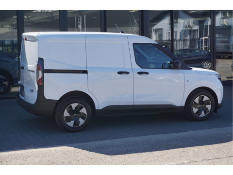Ford Transit Courier Trend Elektrisch 44 kWh 136PK Apple CP/Android A, Camera, Stoel/Stuur verwarming 2x Schuifdeur!! Nr. 01*