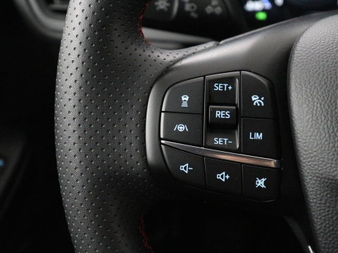 Ford Kuga 2.5 PHEV ST-Line | SOH 94,5% | Adaptive cruise | Leder/Alcantara | Camera | Carplay | Side Assist | Navigatie | Keyless | Parkeerhulp | Elektrische kofferklep | Climate control | Plug In